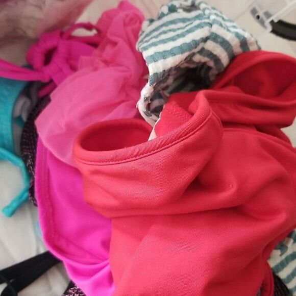 Summer beach wear mystery box 14 pc - Picture 3 of 13